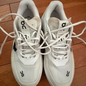 On Cloud Womens White Athletic Sneakers with Black Accents